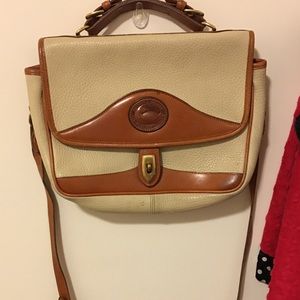Vintage dooney and bourke crossbody